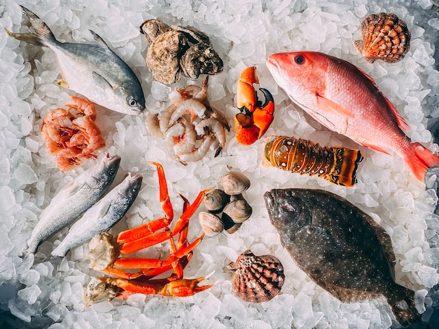 Seafood on a serving table in a restaurant